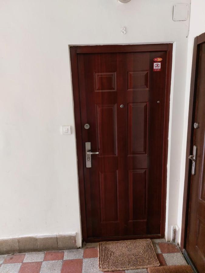 Family Friendly Apartman บูดาเปสต์ ภายนอก รูปภาพ